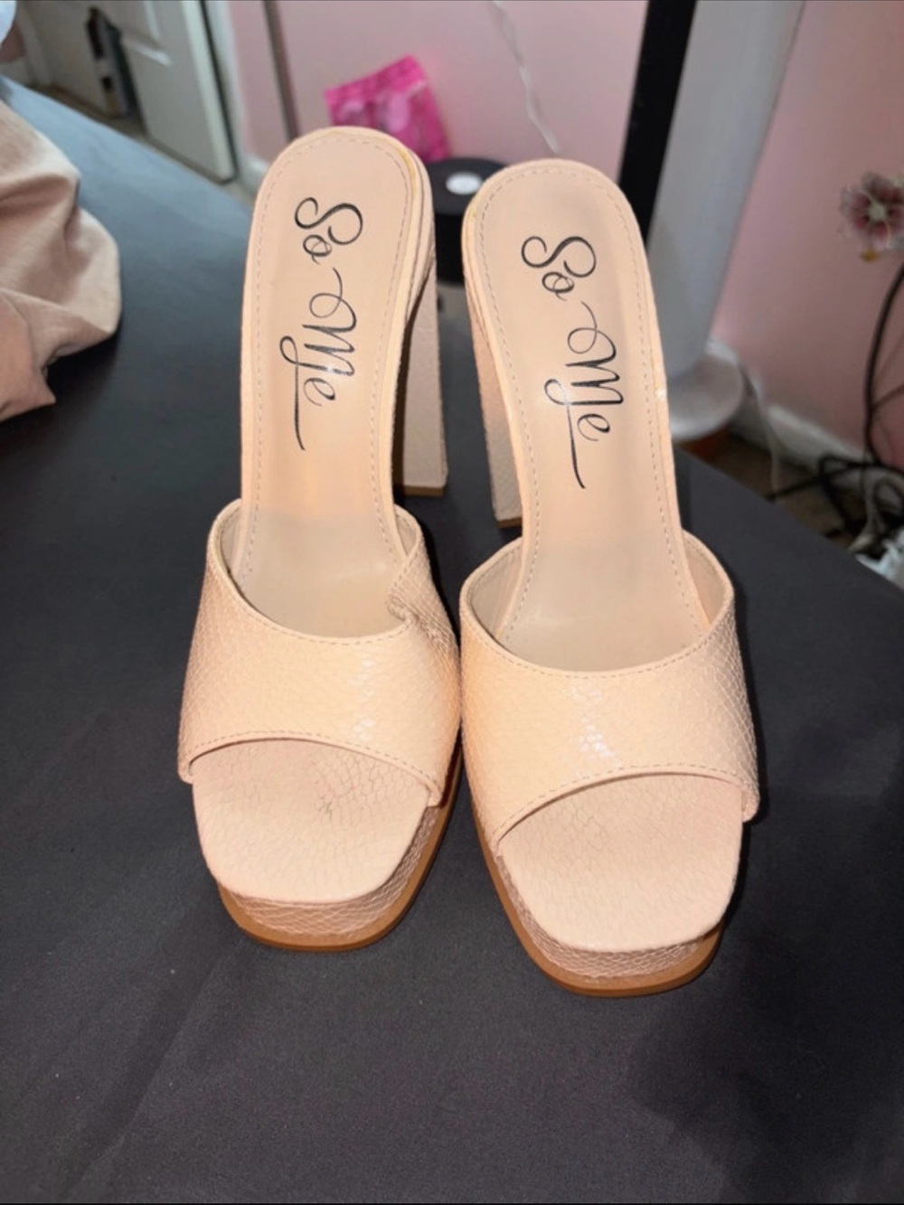 So Me Blush Platform Slide Heels